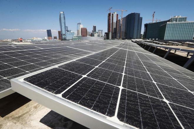 California usará solo energías limpias para 2045