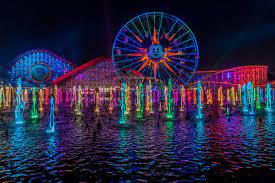 La magia de los espectáculos nocturnos ha vuelto a Disneyland Resort y a Disney California Adventure Park