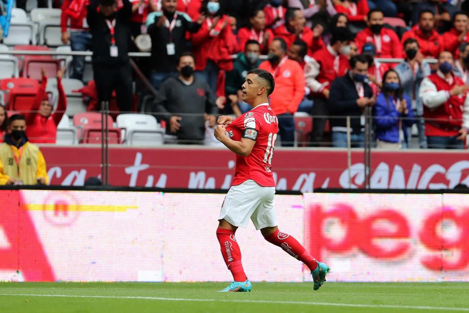 El Toluca del uruguayo Fernández retará al Cruz Azul del paraguayo Romero