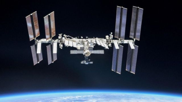 Rusia anuncia que abandonará la Estación Espacial Internacional y construirá una propia