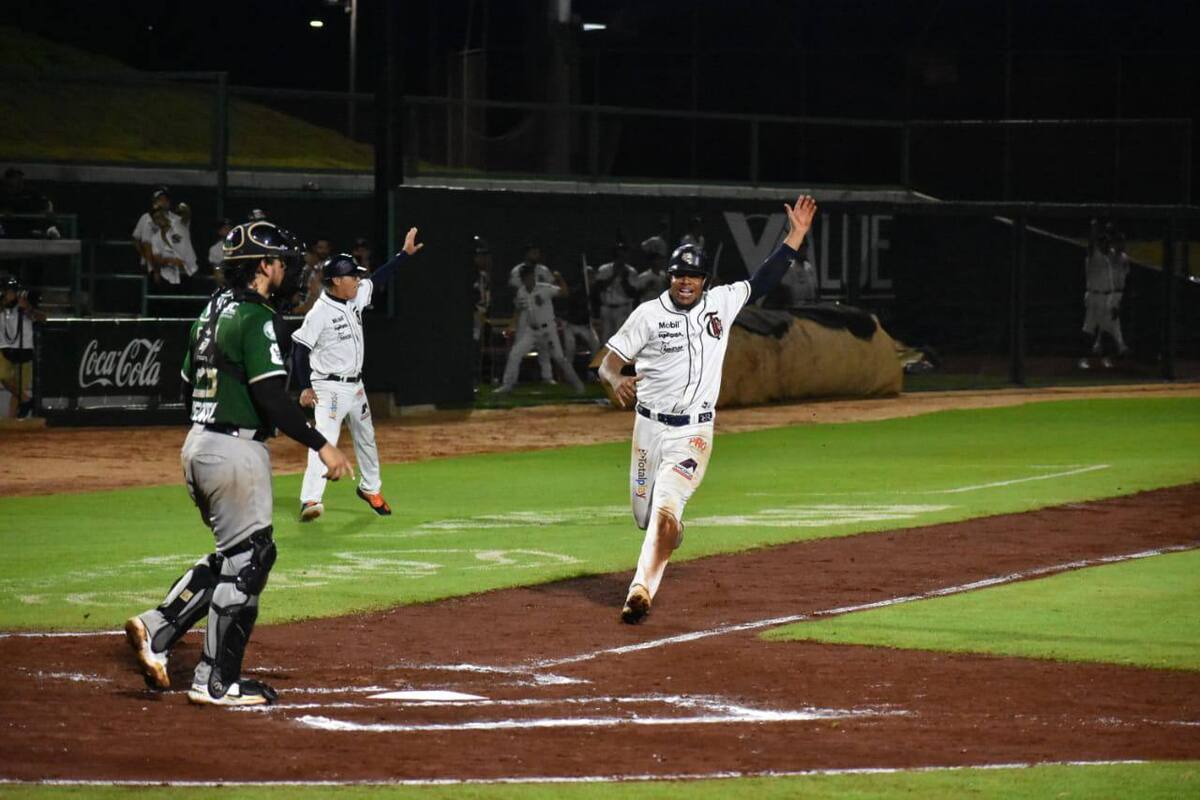 Tigres de Quintana Roo avanzan a la Serie de Zona en la LMB