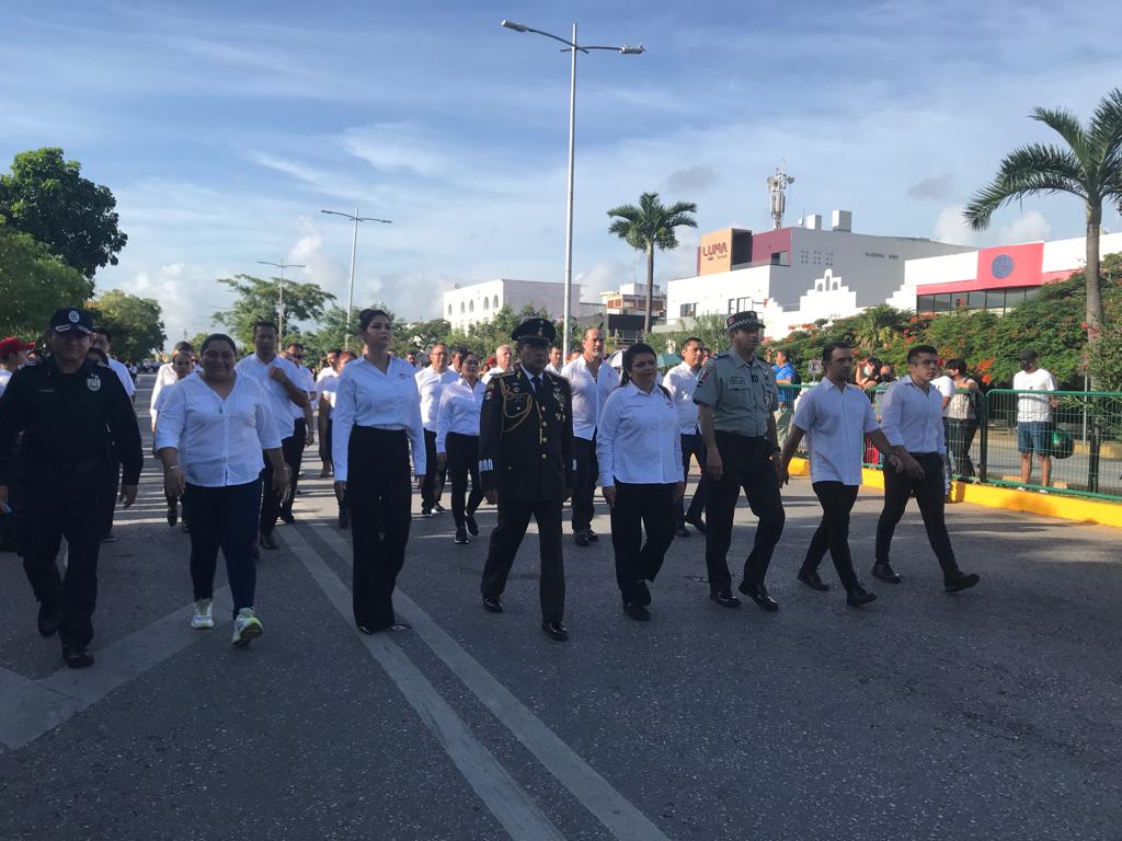 Cancún vuelve a celebrar el Desfile Cívico Militar del 16 de septiembre