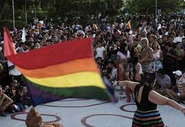 Buscan prohibir "pláticas de conversión gay" en Quintana Roo